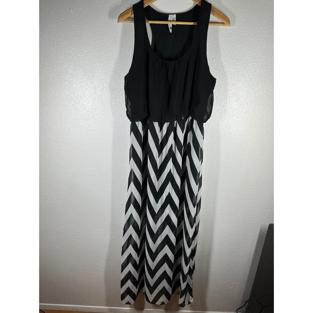 Pink Owl Maxi Dress Womens L Black White Chevron Sleeveless Racerback Chiffon‎
